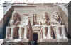 AbouSimbel -4Ramses_vue_de_face.jpg (142546 octets)
