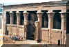 Esna - temple.jpg (129752 octets)